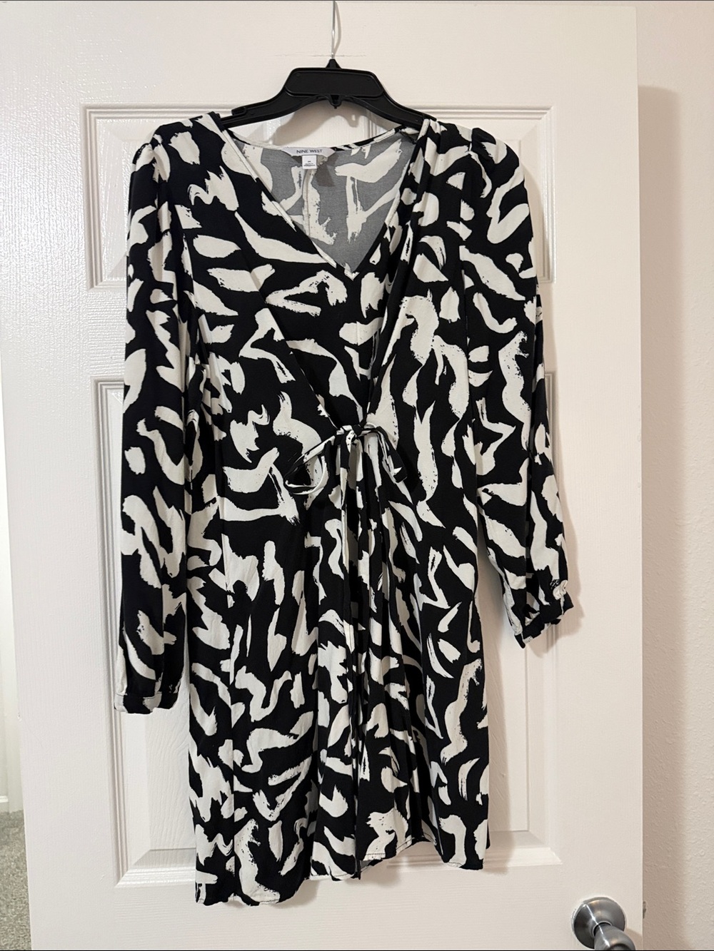 Nine West Black and White Abstract Wrap Dress
